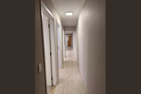Corredor de casa à venda com 2 quartos, 150m² em Vila Boa Vista, Barueri