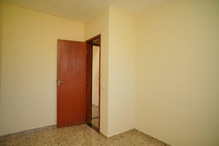 Casa para alugar com 60m², 2 quartos e 1 vaga Casa para alugar com 60m², 2 quartos e 1 vagaQuarto 1