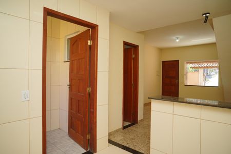 Casa para alugar com 60m², 2 quartos e 1 vaga Casa para alugar com 60m², 2 quartos e 1 vagaCozinha