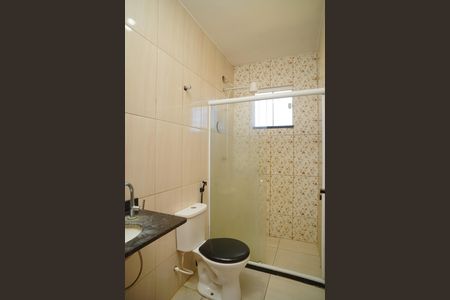 Casa para alugar com 60m², 2 quartos e 1 vaga Casa para alugar com 60m², 2 quartos e 1 vagaBanheiro