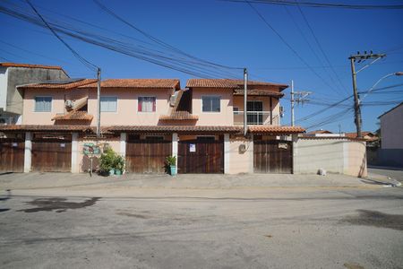 Fachada de casa para alugar com 2 quartos, 60m² em Caxito Pequeno, Maricá