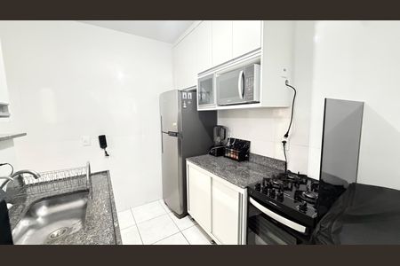 Apartamento à venda com 55m², 2 quartos e 1 vaga Apartamento à venda com 55m², 2 quartos e 1 vagaCozinha