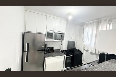 Apartamento à venda com 55m², 2 quartos e 1 vaga Apartamento à venda com 55m², 2 quartos e 1 vagaCozinha