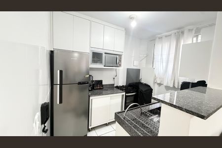 Apartamento à venda com 55m², 2 quartos e 1 vaga Apartamento à venda com 55m², 2 quartos e 1 vagaCozinha