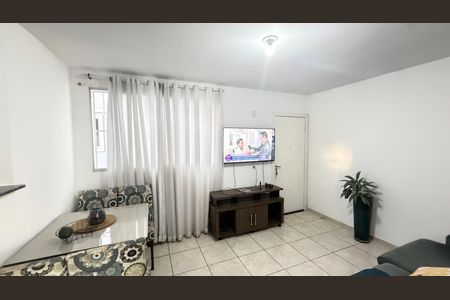 Apartamento à venda com 55m², 2 quartos e 1 vaga Apartamento à venda com 55m², 2 quartos e 1 vagaSala