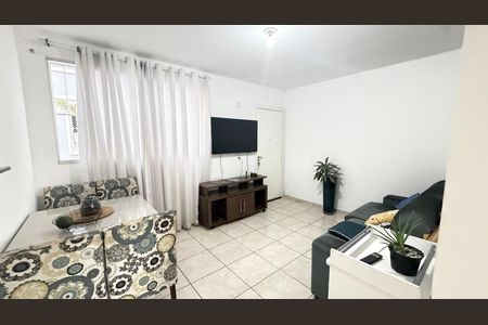 Apartamento à venda com 55m², 2 quartos e 1 vaga Apartamento à venda com 55m², 2 quartos e 1 vagaSala