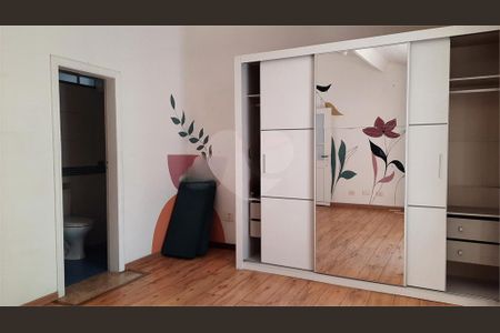 Casa de Condomínio à venda com 4 quartos, 160m² em Vila Elvira, São Paulo