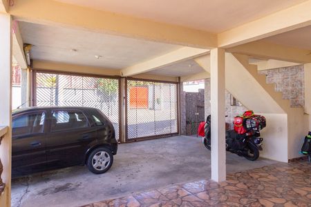 Quintal/Garagem de casa à venda com 5 quartos, 210m² em Vila Cruz das Almas, São Paulo