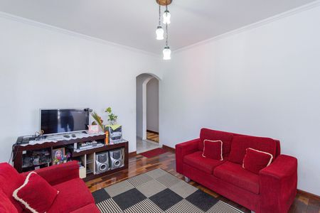 Sala de casa à venda com 5 quartos, 210m² em Vila Cruz das Almas, São Paulo