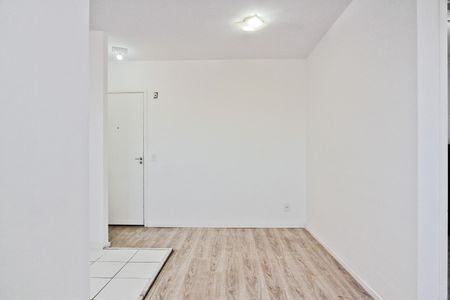 Sala de apartamento para alugar com 2 quartos, 40m² em Vila Nova Cachoeirinha, São Paulo