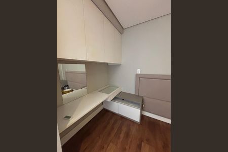 Apartamento à venda com 150m², 2 quartos e 2 vagas Apartamento à venda com 150m², 2 quartos e 2 vagasQuarto
