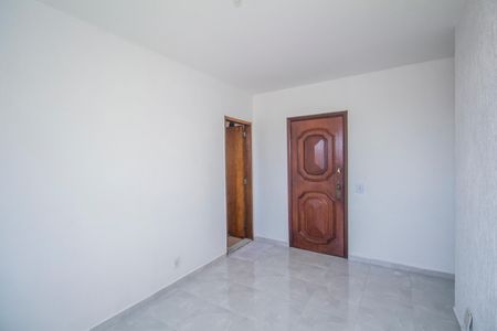 Sala de apartamento para alugar com 2 quartos, 55m² em Vila Valqueire, Rio de Janeiro