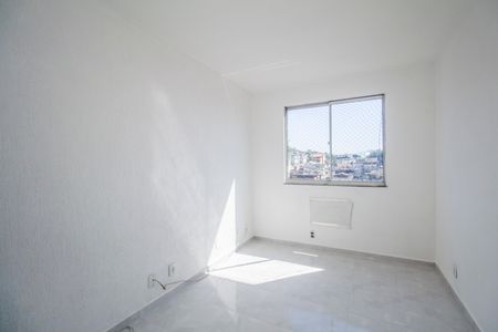 Sala de apartamento para alugar com 2 quartos, 55m² em Vila Valqueire, Rio de Janeiro