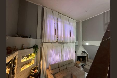 Casa para alugar com 400m², 4 quartos e 4 vagas Casa para alugar com 400m², 4 quartos e 4 vagasQuarto