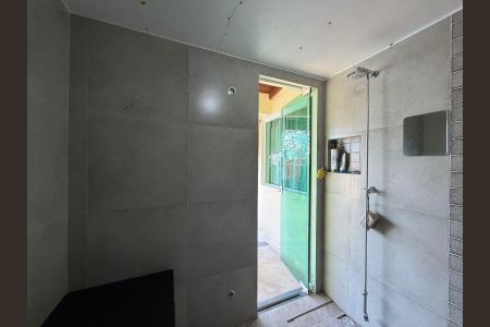 Casa para alugar com 400m², 4 quartos e 4 vagas Casa para alugar com 400m², 4 quartos e 4 vagasBanheiro