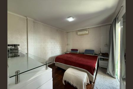 Casa para alugar com 400m², 4 quartos e 4 vagas Casa para alugar com 400m², 4 quartos e 4 vagasQuarto