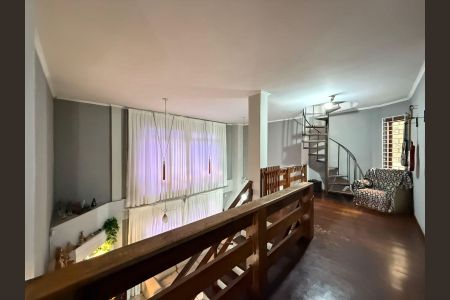 Casa para alugar com 400m², 4 quartos e 4 vagas Casa para alugar com 400m², 4 quartos e 4 vagasMezanino
