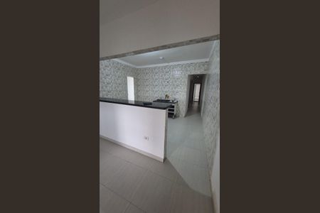 Cozinha de casa para alugar com 3 quartos, 115m² em Vila Aurea (Vicente de Carvalho), Guarujá