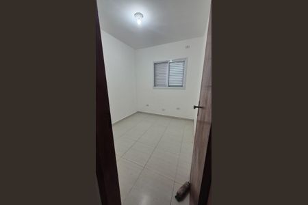 Quarto de casa para alugar com 3 quartos, 115m² em Vila Aurea (Vicente de Carvalho), Guarujá