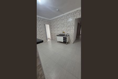 Cozinha de casa para alugar com 3 quartos, 115m² em Vila Aurea (Vicente de Carvalho), Guarujá