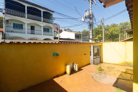 Varanda de casa à venda com 4 quartos, 268m² em Campo Grande, Rio de Janeiro