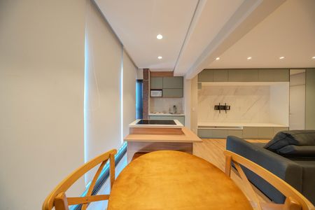 Cozinha de kitnet/studio para alugar com 1 quarto, 40m² em Bela Vista, São Paulo