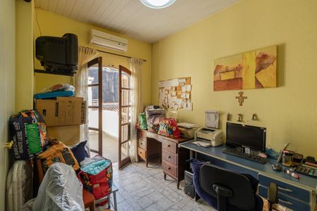 Quarto 1 de casa à venda com 4 quartos, 34m² em Vila Nova Conceição, São Paulo