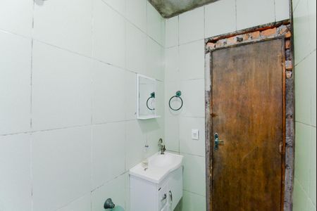 Banheiro de apartamento para alugar com 3 quartos, 60m² em Vila Paraiso, Guarulhos