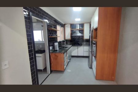 Apartamento à venda com 3 quartos, 107m² em Vila Isa, São Paulo
