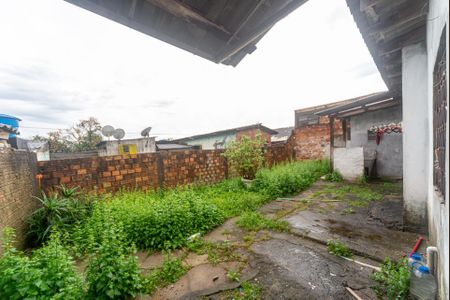 Quintal de casa para alugar com 2 quartos, 56m² em Viamópolis, Viamão