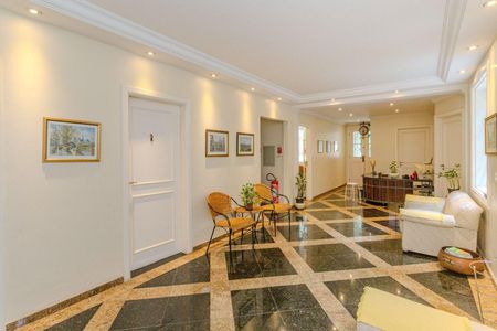 Casa à venda com 8 quartos, 565m² em Ibirapuera, São Paulo