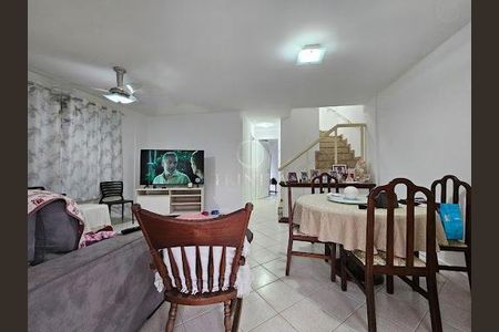 Casa à venda com 4 quartos, 165m² em Vargem Grande, Rio de Janeiro