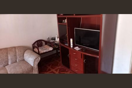 Casa à venda com 2 quartos, 210m² em Utinga, Santo André