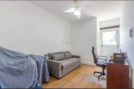 Casa à venda com 3 quartos, 250m² em Jardim Londrina, São Paulo
