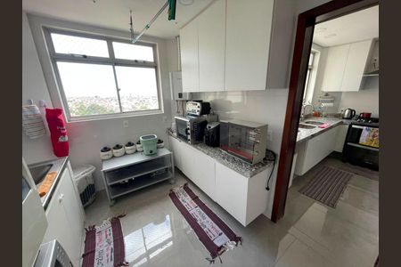 Apartamento à venda com 4 quartos, 200m² em Gutierrez, Belo Horizonte