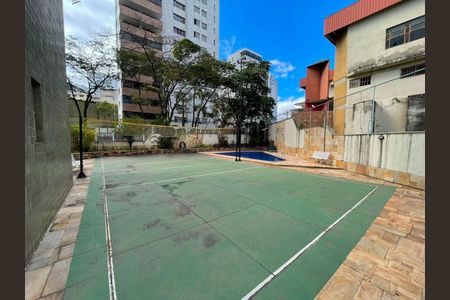Apartamento à venda com 200m², 4 quartos e 3 vagas