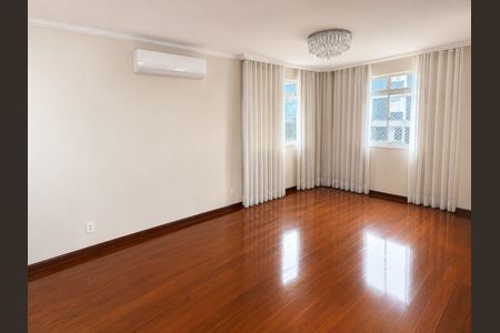 Apartamento à venda com 4 quartos, 200m² em Gutierrez, Belo Horizonte