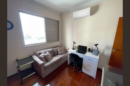 Apartamento à venda com 4 quartos, 200m² em Gutierrez, Belo Horizonte