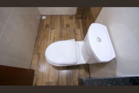 Apartamento para alugar com 67m², 2 quartos e sem vaga Apartamento para alugar com 67m², 2 quartos e sem vagaBanheiro social