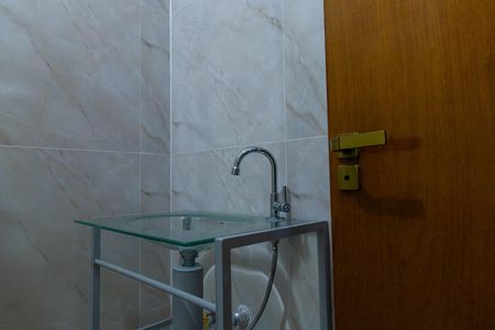 Banheiro Social de casa para alugar com 2 quartos, 45m² em Centro, Cotia