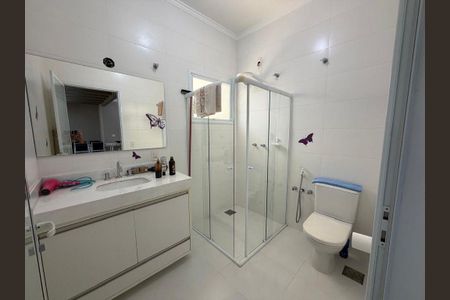 Casa à venda com 421m², 4 quartos e 6 vagas