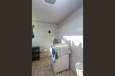 Edícula de casa à venda com 3 quartos, 270m² em Jardim Umarizal, São Paulo