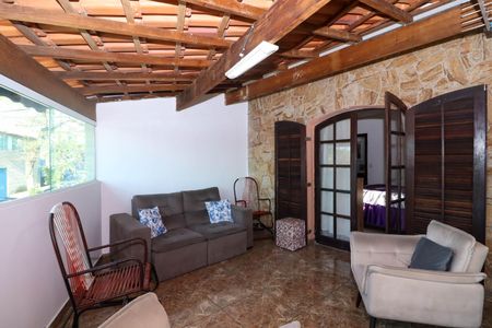 Varanda Suíte de casa à venda com 3 quartos, 270m² em Jardim Umarizal, São Paulo
