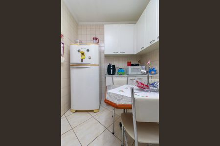 Cozinha de apartamento à venda com 3 quartos, 90m² em Vila Cordeiro, São Paulo