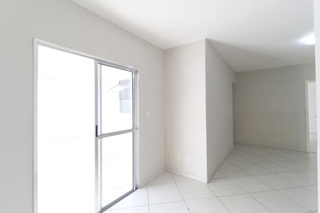 Apartamento à venda com 3 quartos, 72m² em Vila Mazzei, São Paulo