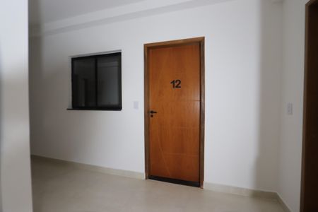 Entrada de apartamento para alugar com 2 quartos, 54m² em Jardim Caguassu, São Paulo