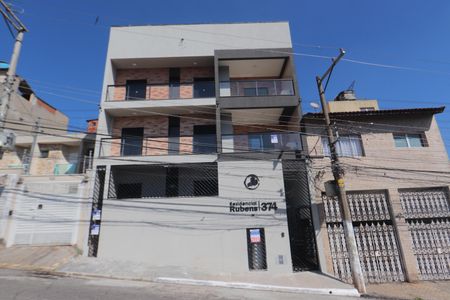 Fachada de apartamento para alugar com 2 quartos, 54m² em Jardim Caguassu, São Paulo