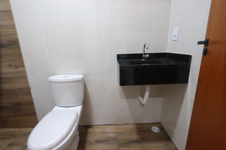 Apartamento para alugar com 54m², 2 quartos e sem vagaBanheiro da Suíte