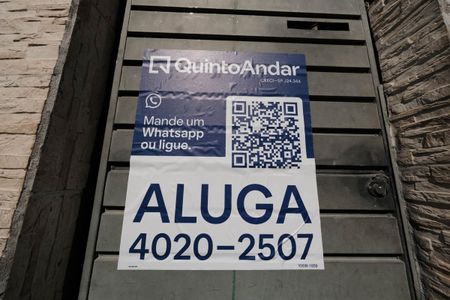 Fachada de casa para alugar com 4 quartos, 125m² em Parque Cisper, São Paulo