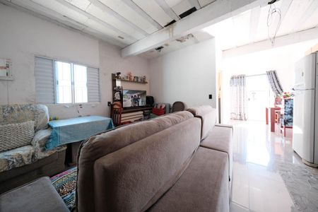 Casa para alugar com 4 quartos, 125m² em Parque Cisper, São Paulo